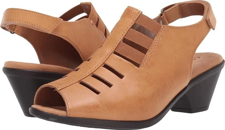 Comfortiva Faye Women's 1-2 inch heel Shoes Desert Sand Talco : 6 WW (EE), Leather/Nubuck/Synthetic
