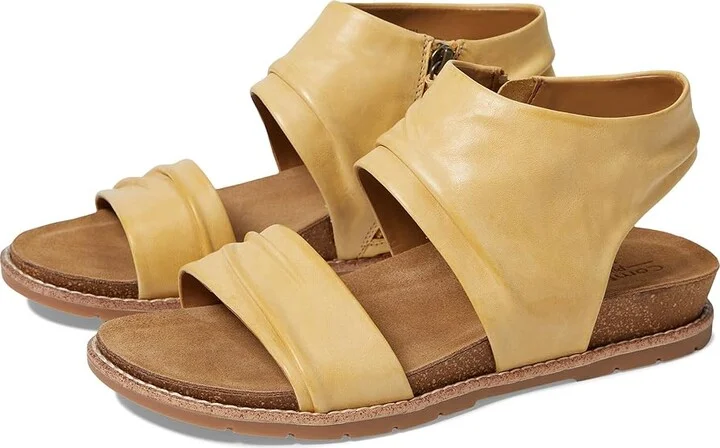 Comfortiva Gale Women's Sandals Mexico Yellow : 7.5 M (B), Leather/Rubber