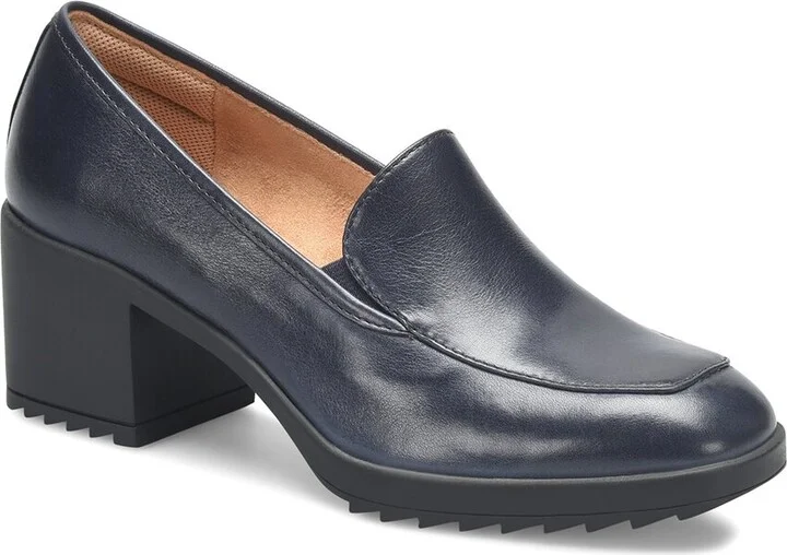 Comfortiva Hailey Leather Pump