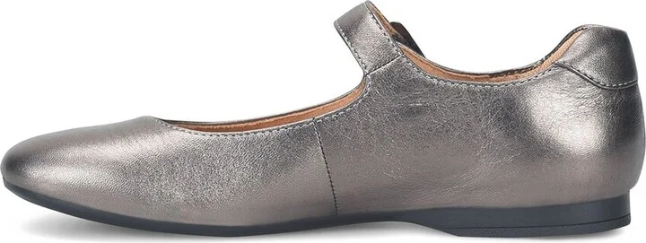Comfortiva Kaylee Leather Flat - Image 2
