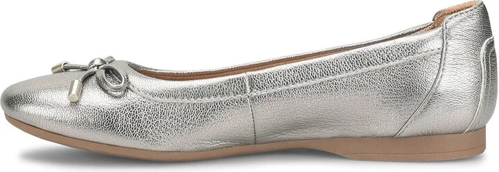 Comfortiva Keegan Leather Flat - Image 2