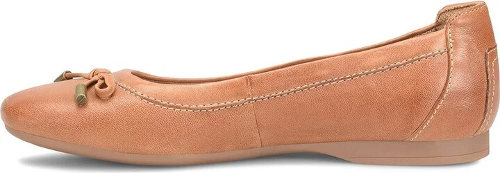 Comfortiva Keegan Leather Flat - Image 2