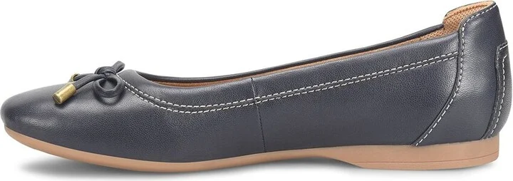 Comfortiva Keegan Leather Flat - Image 2