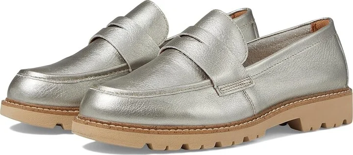 Comfortiva Lakota Women's Flat Shoes Silver : 7 W (D), Leather