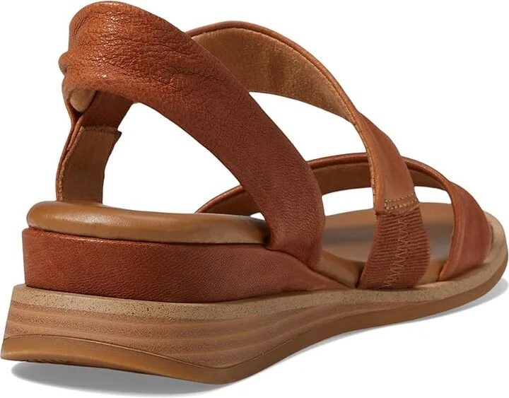 Comfortiva Marcy Women's Sandals Luggage : 6.5 M (B), Leather - Image 4