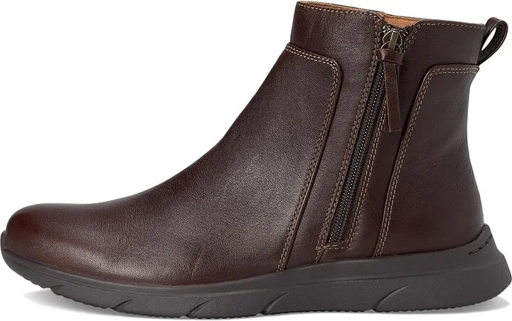 Comfortiva Maxine Women's Boots Chocolate : 8 M (B), Leather - Image 6