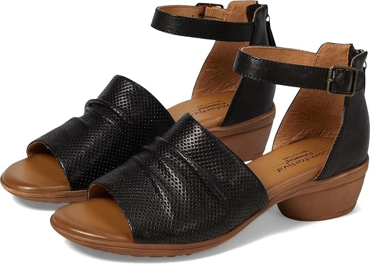 Comfortiva Newnan Women's Sandals Black : 9.5 M (B), Leather/Rubber