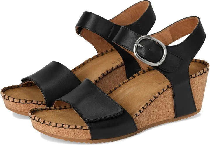 Comfortiva Women's Eldorah Sandal