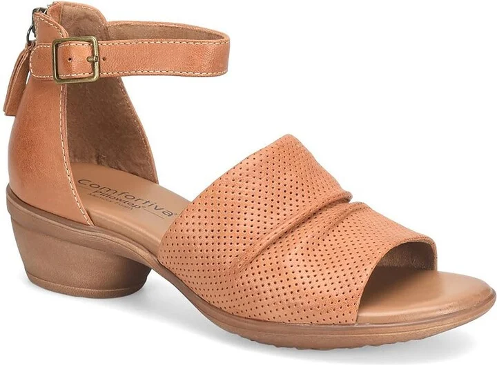 Comfortiva Women's Newnan Heeled Sandal