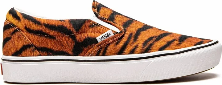 ComfyCush Slip-On "Tiger" sneakers