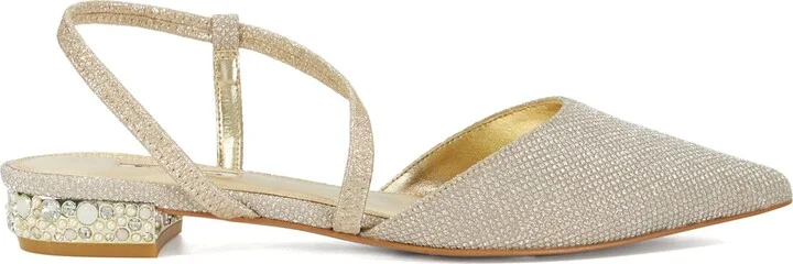Command Pointed Toe Flat - Image 3
