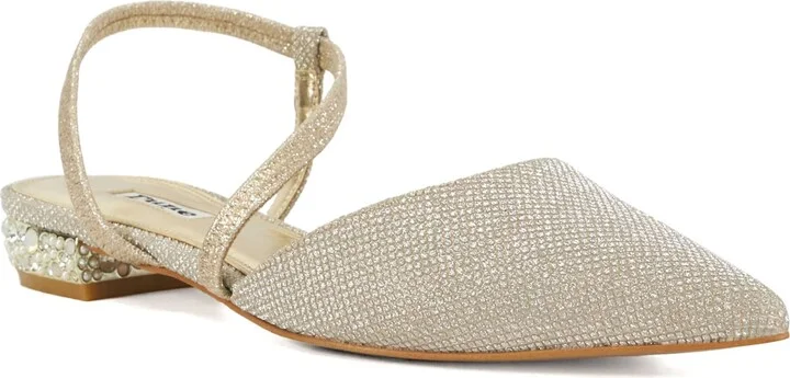 Command Pointed Toe Flat