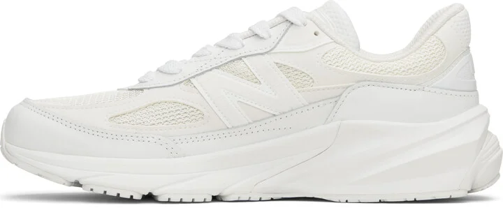 Comme des Garçons Homme White New Balance Edition Made in USA 990v6 Sneakers - Image 3