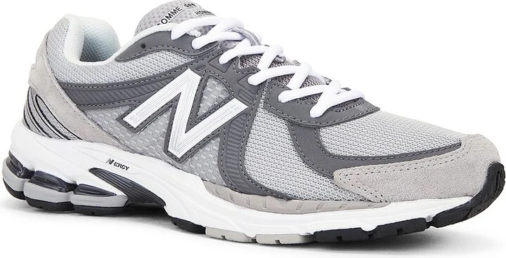 COMME des GARCONS HOMME x New Balance 990v6 in White - Image 2
