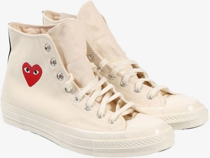 COMME DES GARÇONS PLAY Chuck Taylor Red Heart Sneakers - Image 2