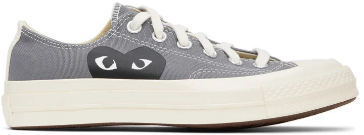 COMME des GARÇONS PLAY Grey Converse Edition Half Heart Chuck 70 Low Sneakers