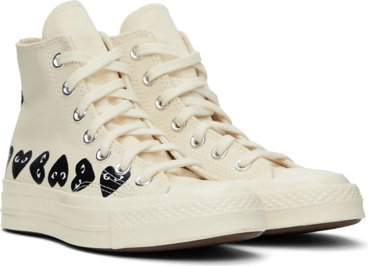 COMME des GARÇONS PLAY Off-White Converse Edition Chuck 70 Multi Heart Sneakers - Image 4