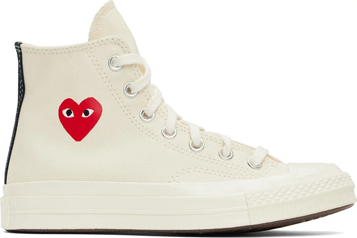 COMME des GARÇONS PLAY Off-White Converse Edition Chuck 70 OG Single Heart Sneakers