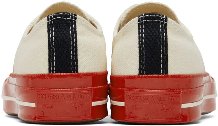 COMME des GARÇONS PLAY Off-White & Red Converse Edition Chuck 70 Low-Top Sneakers - Image 2