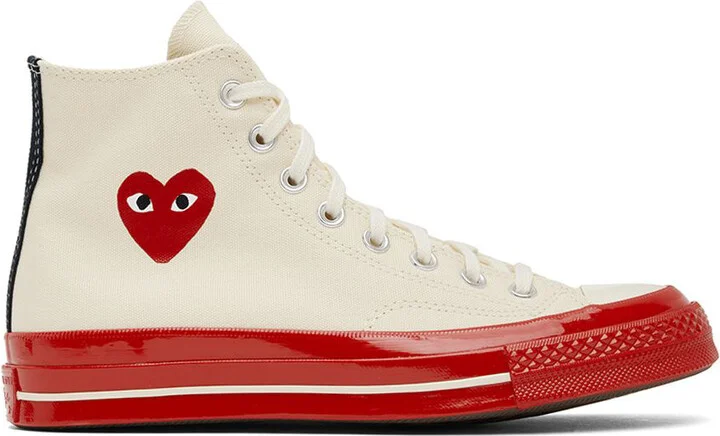 COMME des GARÇONS PLAY Off-White & Red Converse Edition Chuck 70 Sneakers