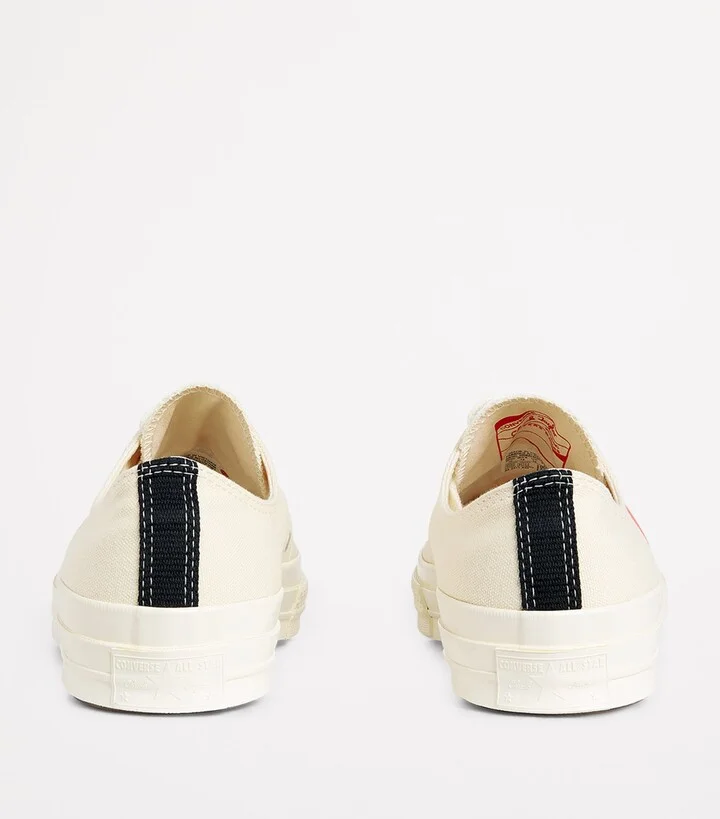 Comme Des Garçons Play x Converse Heart Chuck Taylor All Star '70 Low-Top Sneakers - Image 4