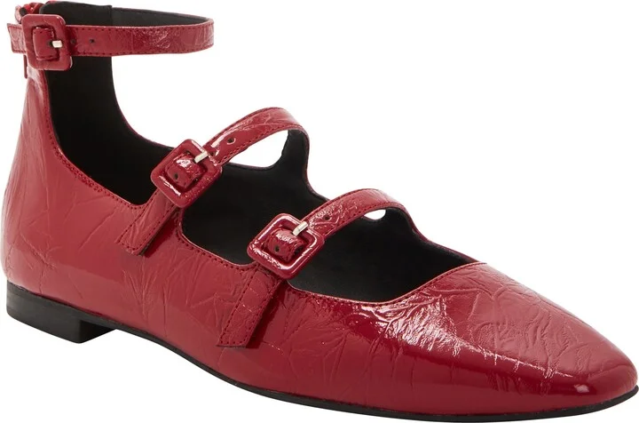 Confidant Mary Jane Flat