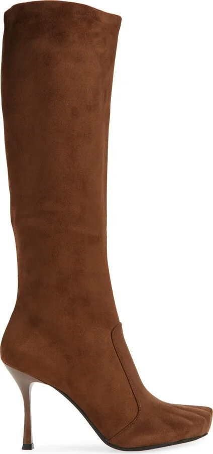 Conform Embossed Toe Knee High Boot - Image 4