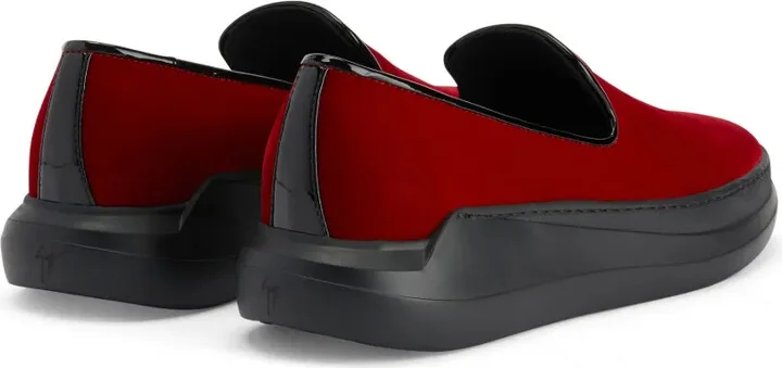 Conley logo-plaque velvet loafers - Image 3
