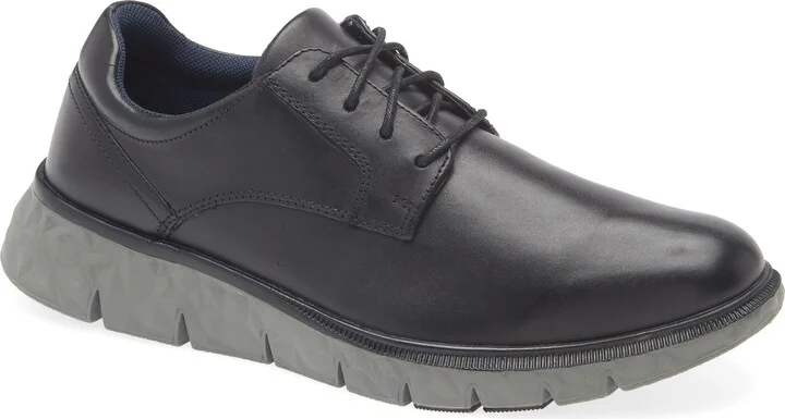 Connor Plain Toe Derby