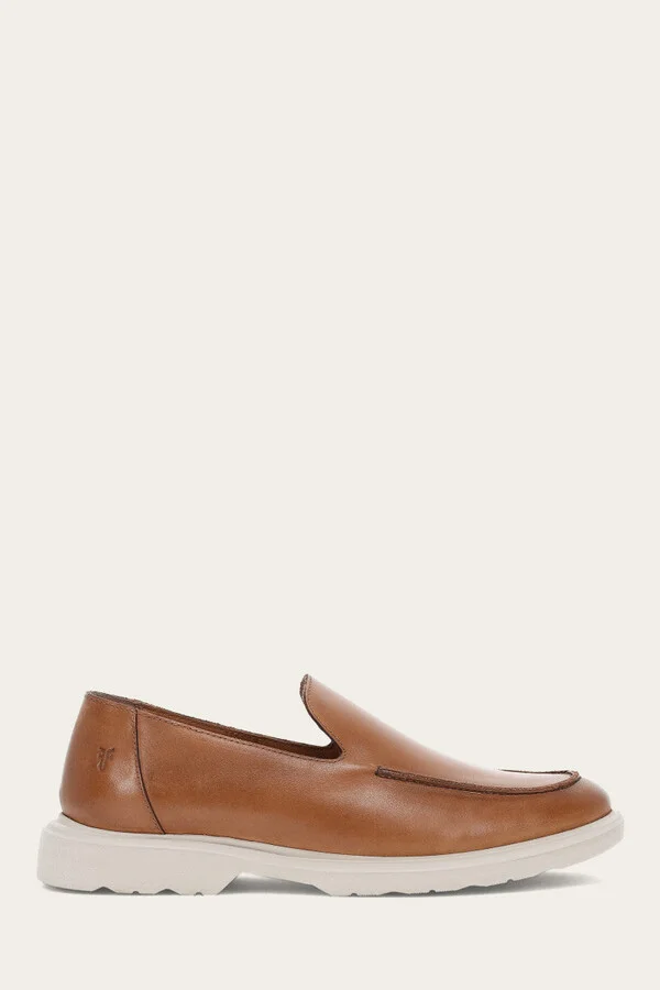 Saddle
