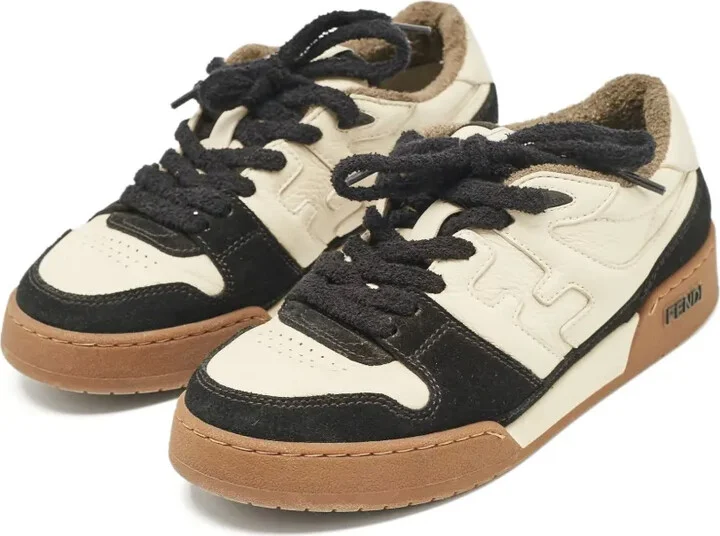 Contrast-Panelled Sneakers - Image 3