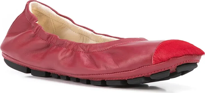 Contrast-Toe Wrinkled Ballet Flats - Image 2