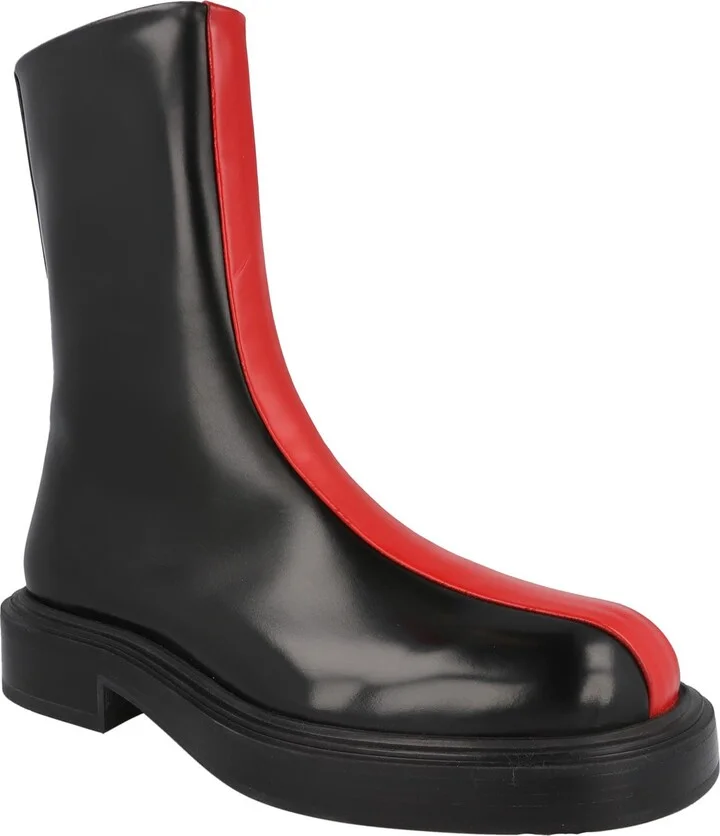 Contrasting Insert Leather Ankle Boot