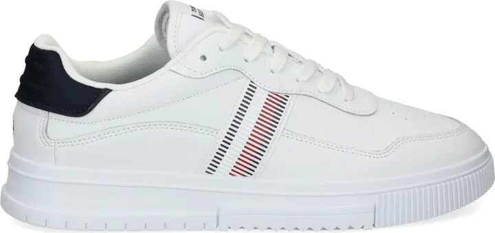Contrasting Lace Up Trainers