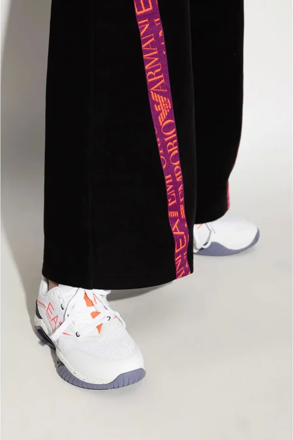 Contrasting Low-Top Trainers - Image 2