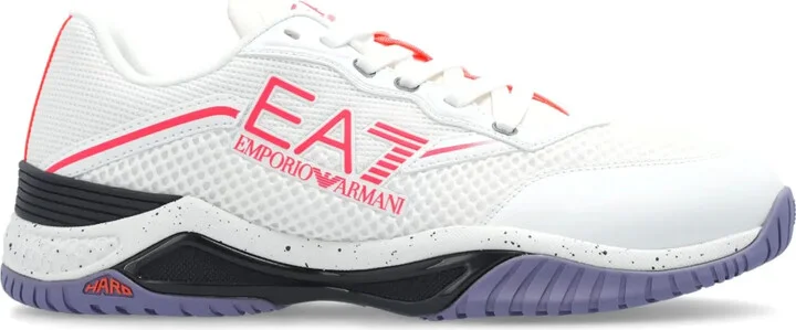 Contrasting Low-Top Trainers