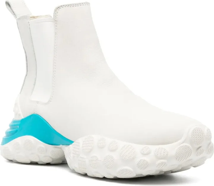 Contrasting-Sole Leather Boots - Image 2