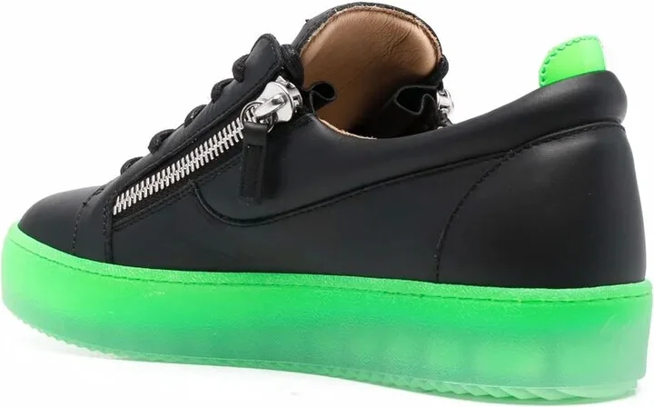 Contrasting-Sole Low-Top Sneakers - Image 3