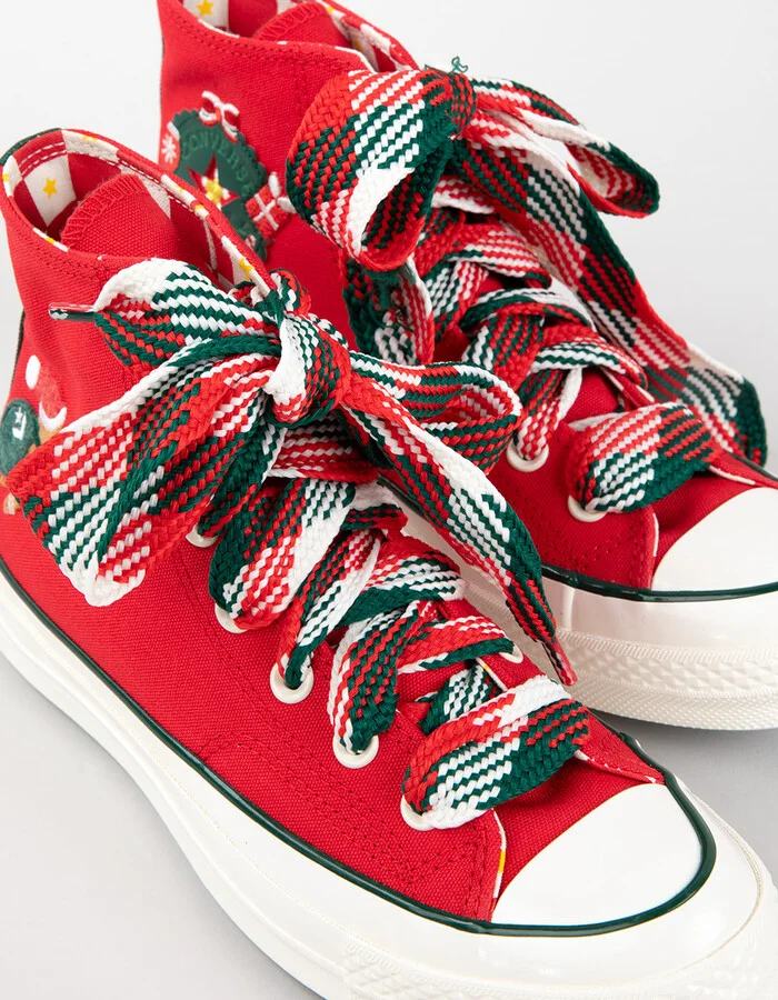 CONVERSE Chuck 70 Christmas High Top Womens Shoes - Image 11