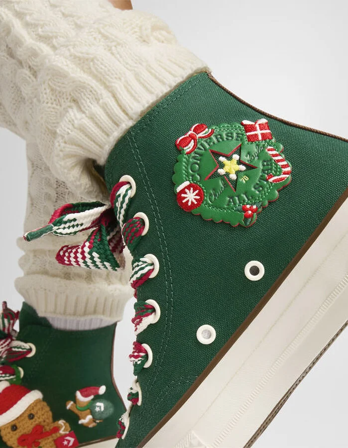CONVERSE Chuck 70 Christmas High Top Womens Shoes - Image 11