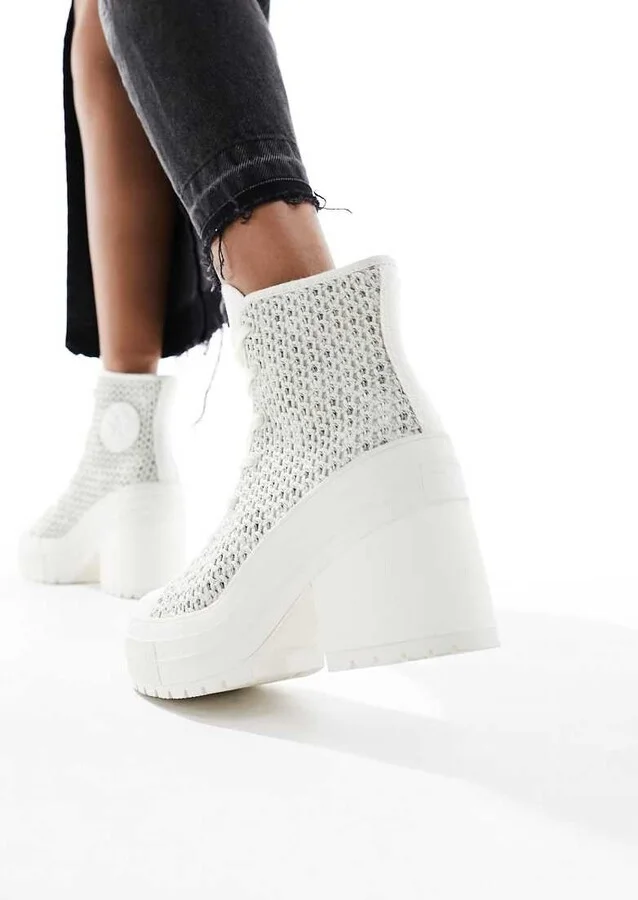 Converse Chuck 70 De Luxe Heeled sneakers in white - Image 3