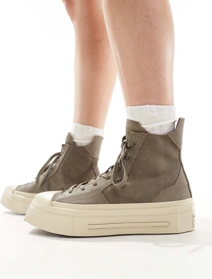 Converse Chuck 70 De Luxe squared platform sneakers in brown - Image 2