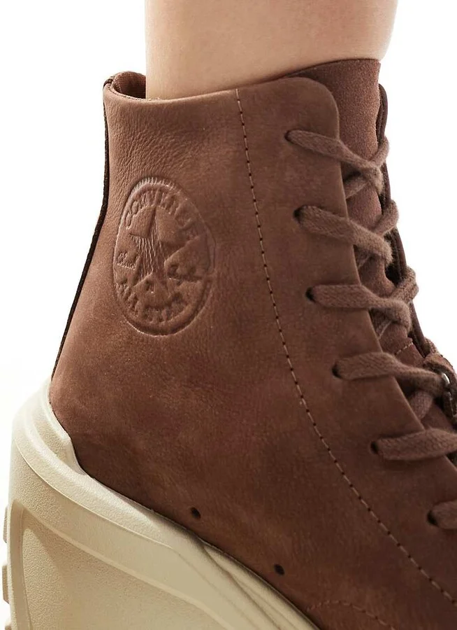 Converse Chuck 70 De Luxe wedge platform hi top sneakers in brown - Image 2