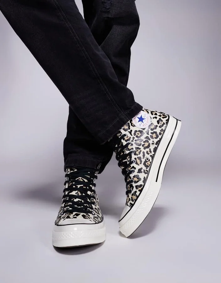 Converse Chuck 70 glow in the dark sneakers in leopard print