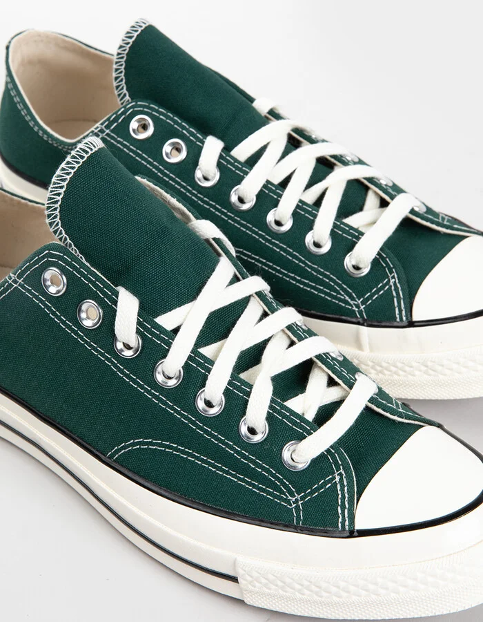 CONVERSE Chuck 70 Low Top Canvas Shoes - Image 5