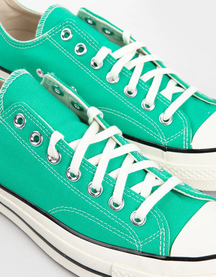 CONVERSE Chuck 70 Low Top Canvas Shoes - Image 5