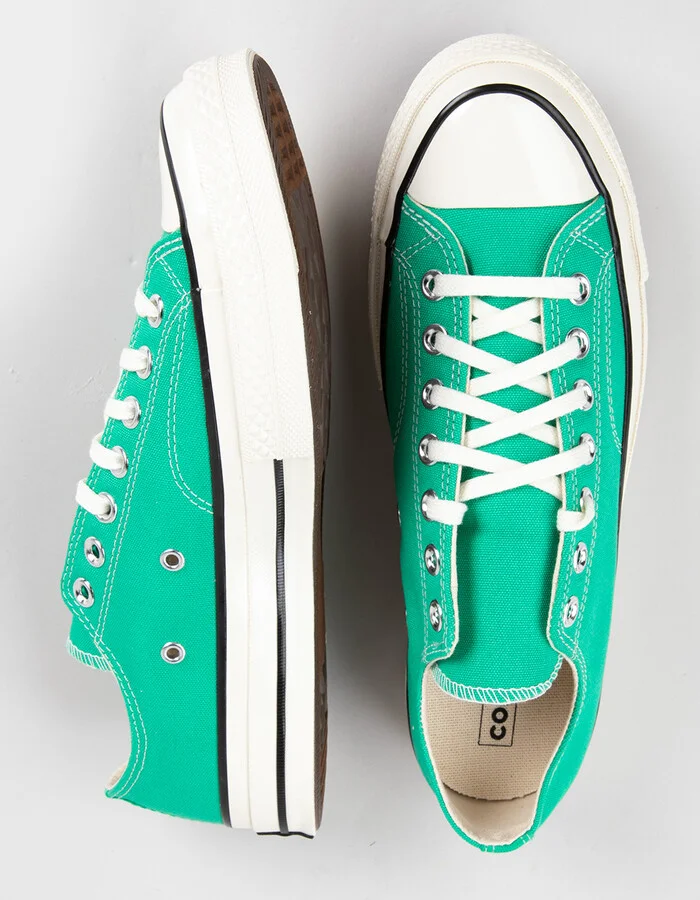 CONVERSE Chuck 70 Low Top Canvas Shoes - Image 6