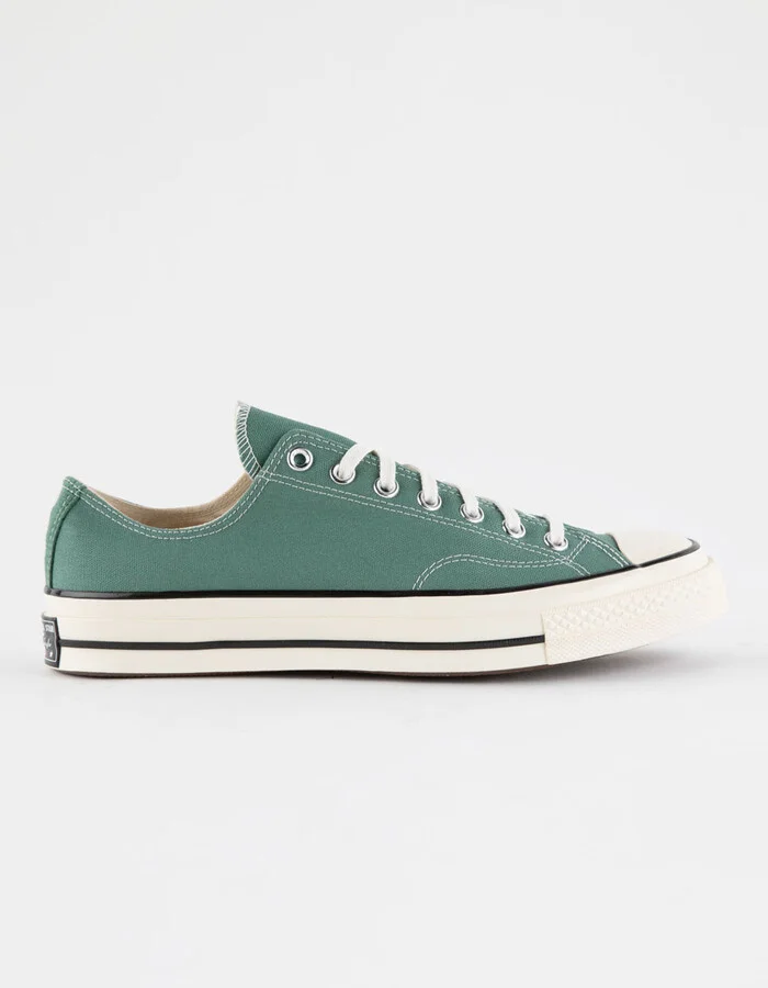 CONVERSE Chuck 70 Low Top Shoes
