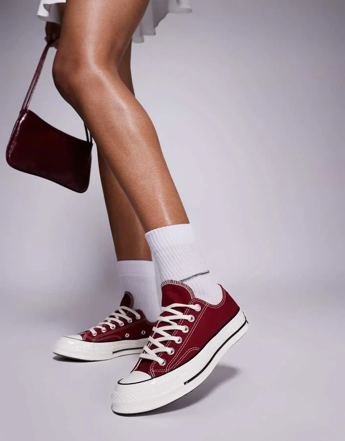 Converse Chuck 70 OX sneakers in burgundy