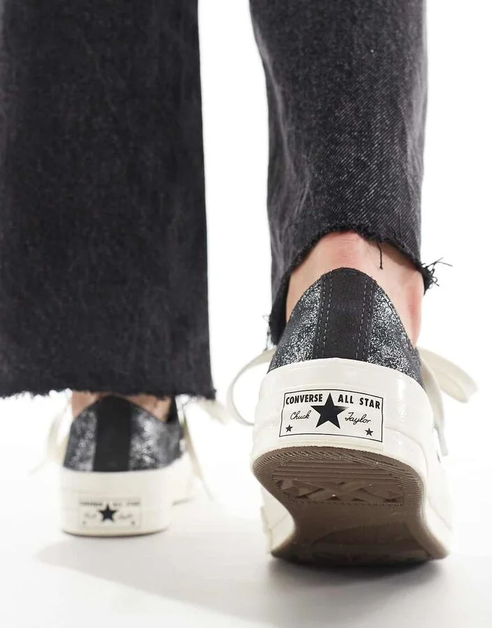 Converse Chuck 70 Ox sneakers in dark silver - Image 2